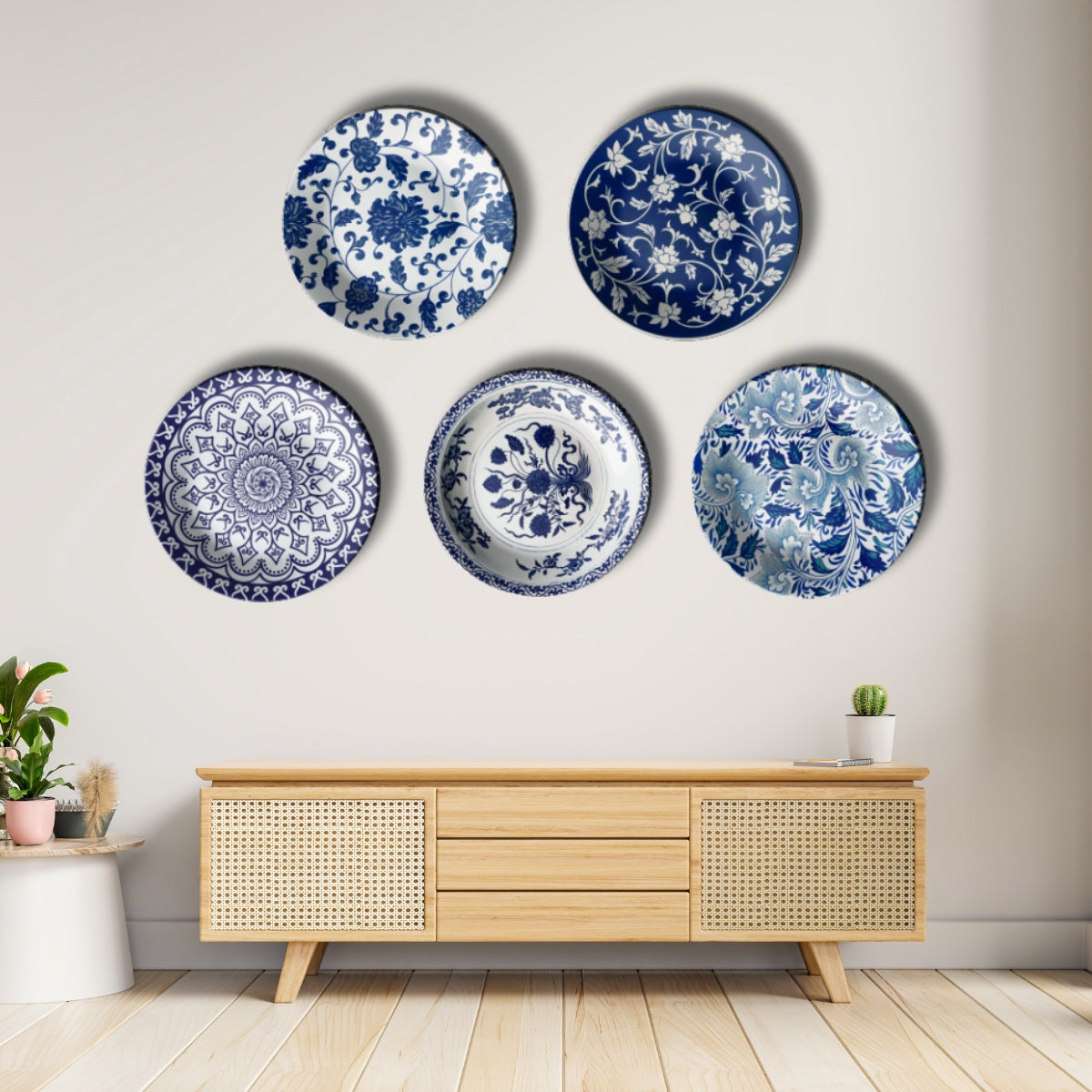 Set of 5 Blue & White Royal Decorative Wall Plates