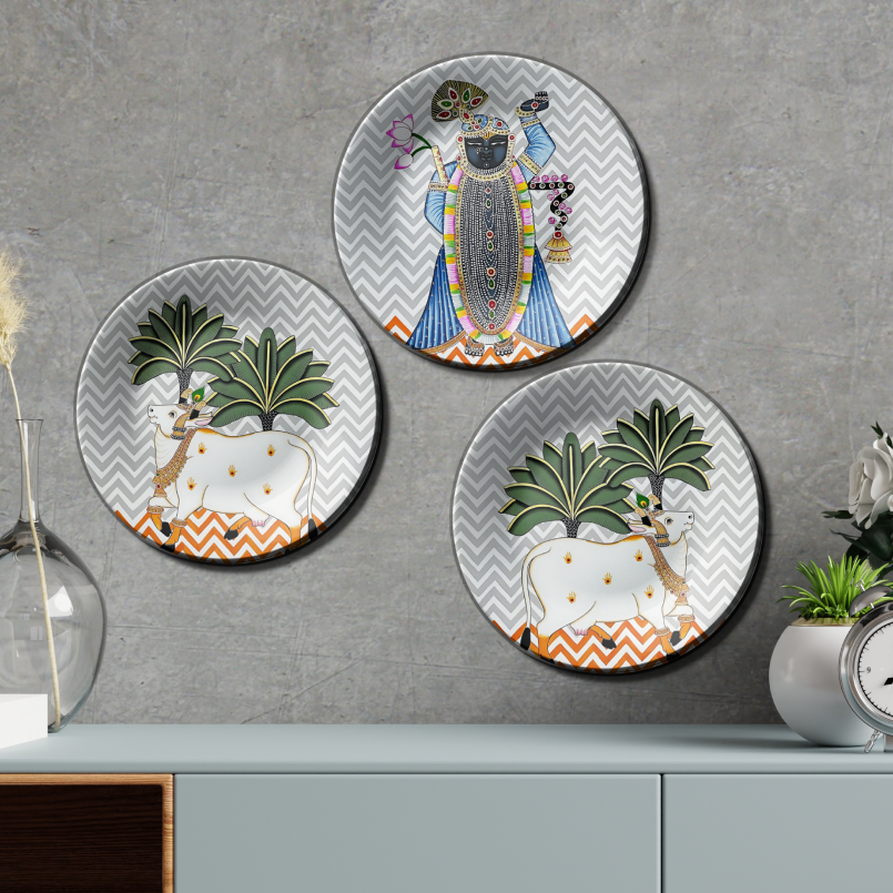 Set of 3 Cow and Shrinath Ji Pichwai Decorative Wall Plates