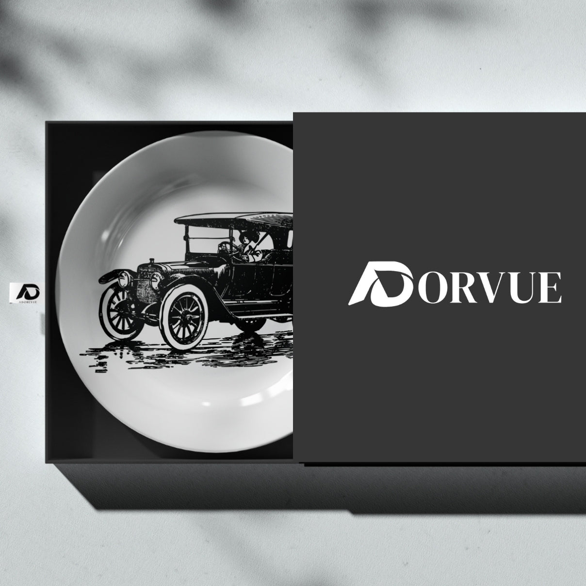 Jeep Vintage Car Ceramic Exclusive Wall Plate